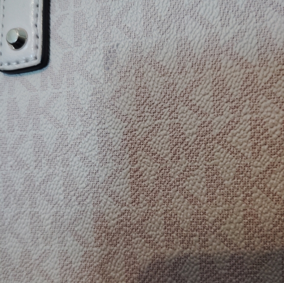 Michael Kors Handbag Purse Tote Pink MK Logo Shoulder Bag - Picture 15 of 16